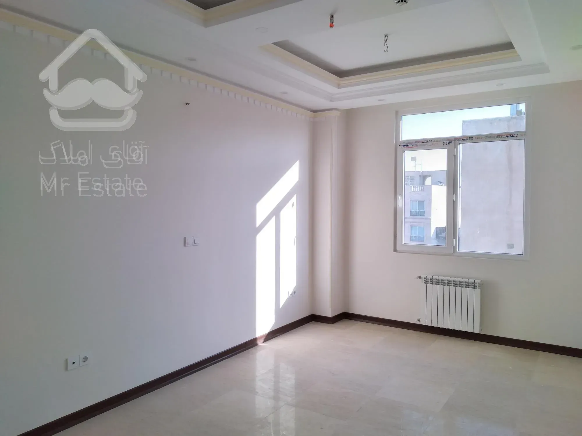 اپارتمان تک واحدی ۱۴۰متری دربلوارفردوس شرق