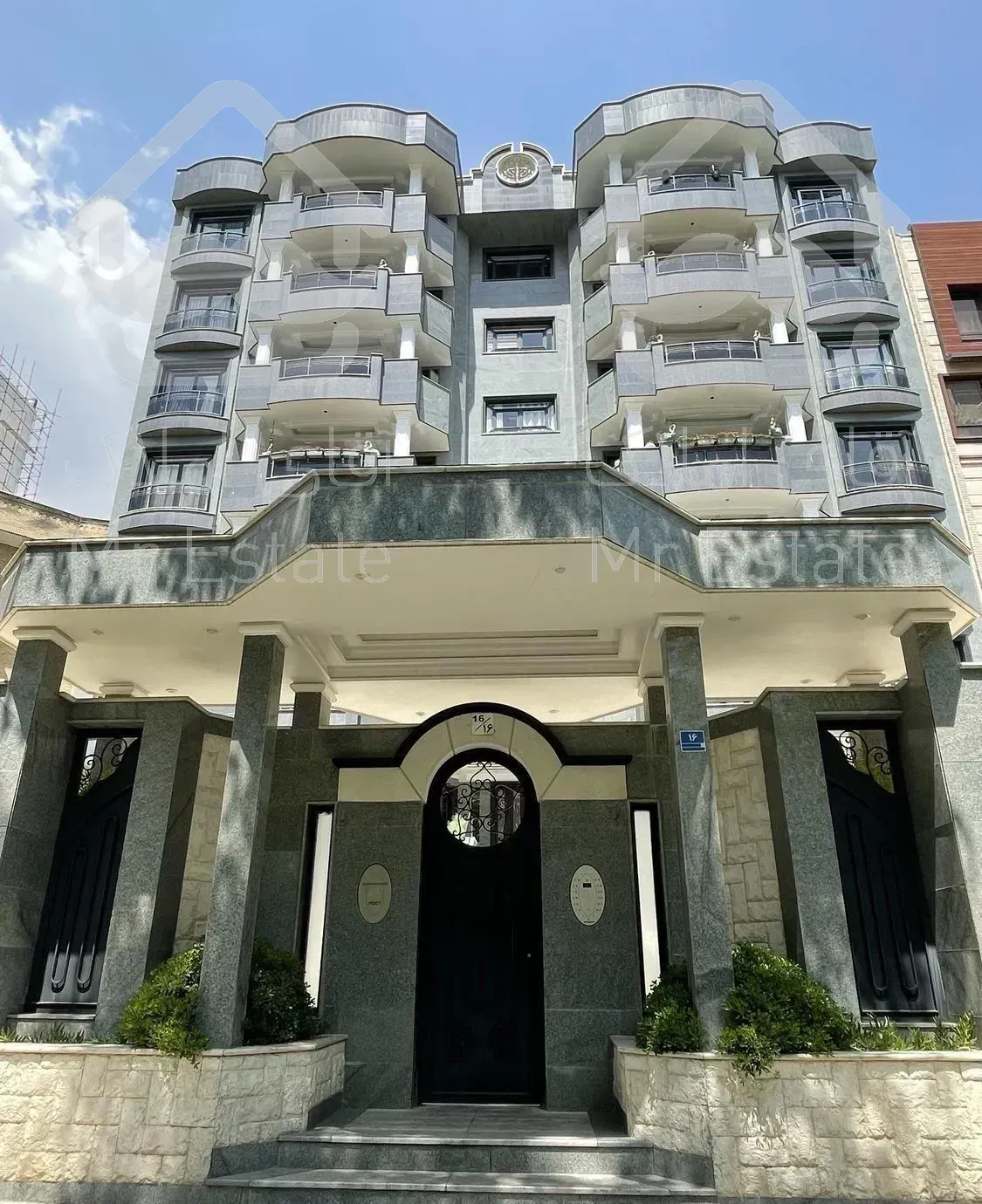 ١١٠متر شهرک بام تهران با تراس قابل چیدمان