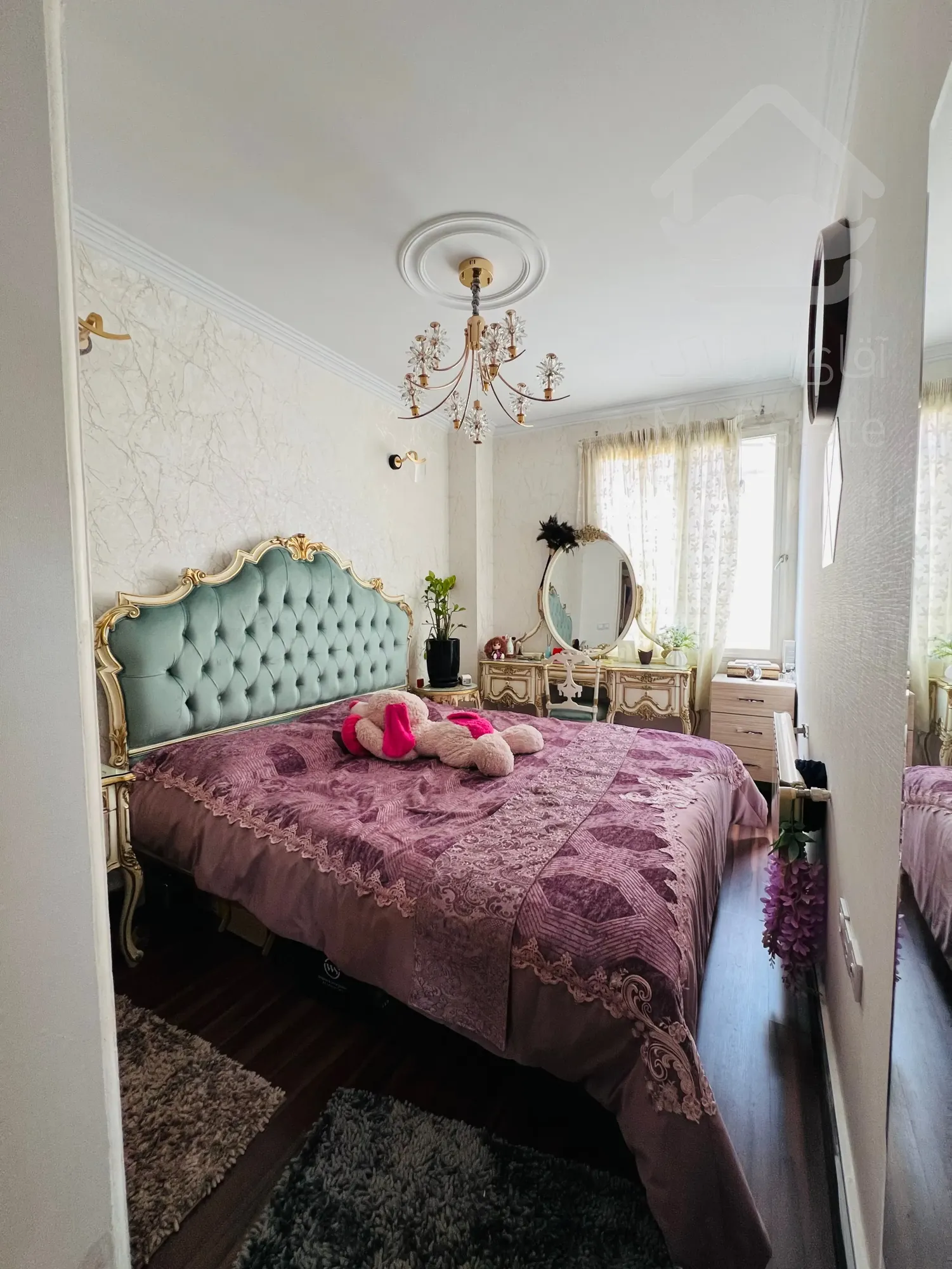 ۹۶ متر تاپ لوکیش ده واحدی