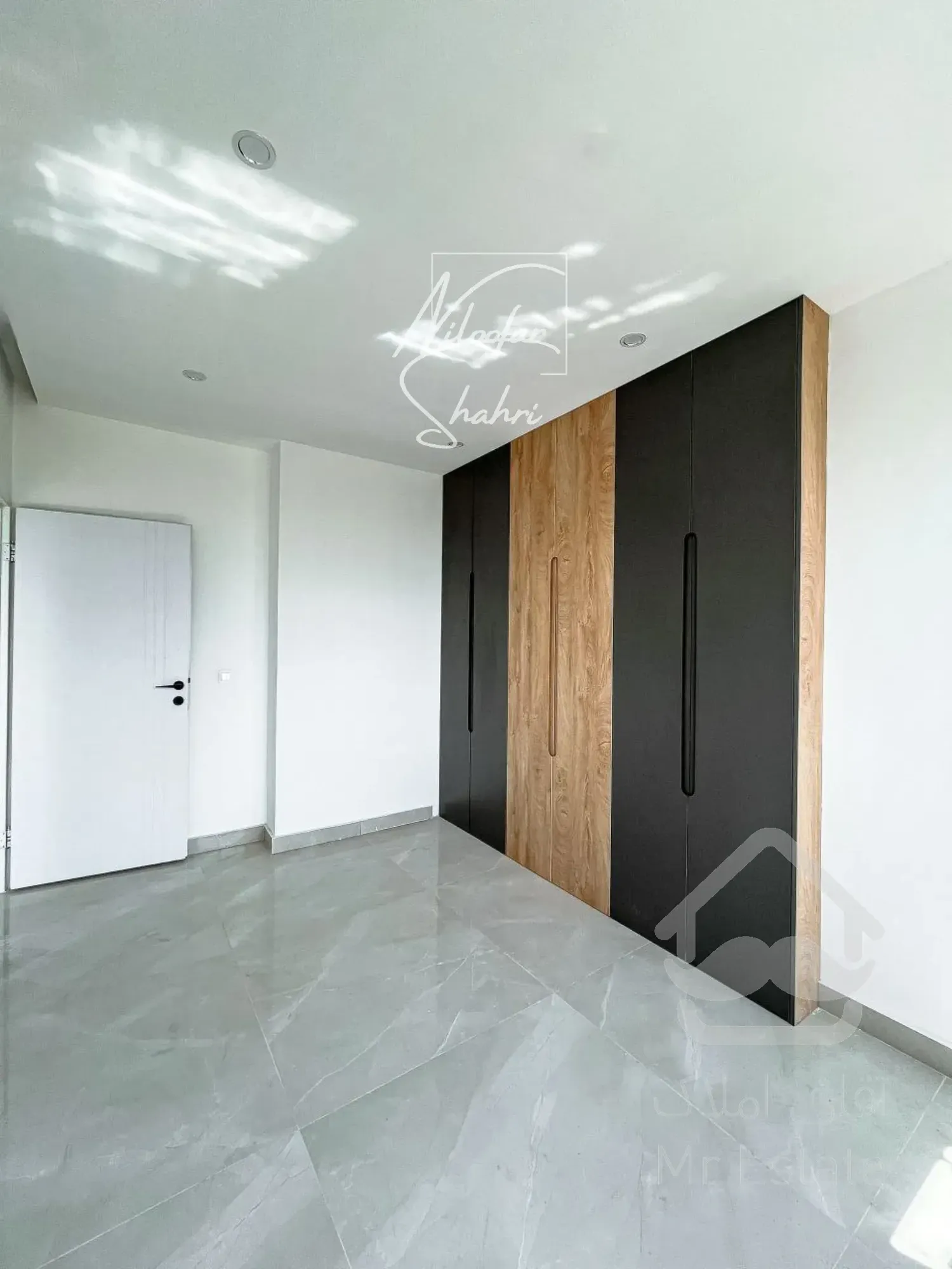 فروش آپارتمان ۱۶۵ متری پاسداران ویو دریا