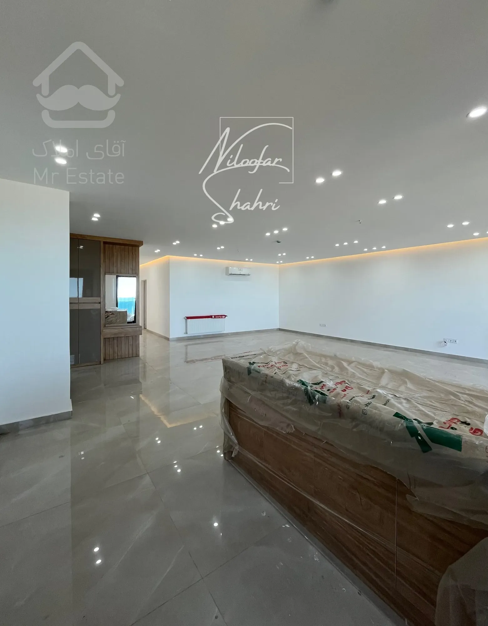 فروش آپارتمان ۱۶۵ متری پاسداران ویو دریا