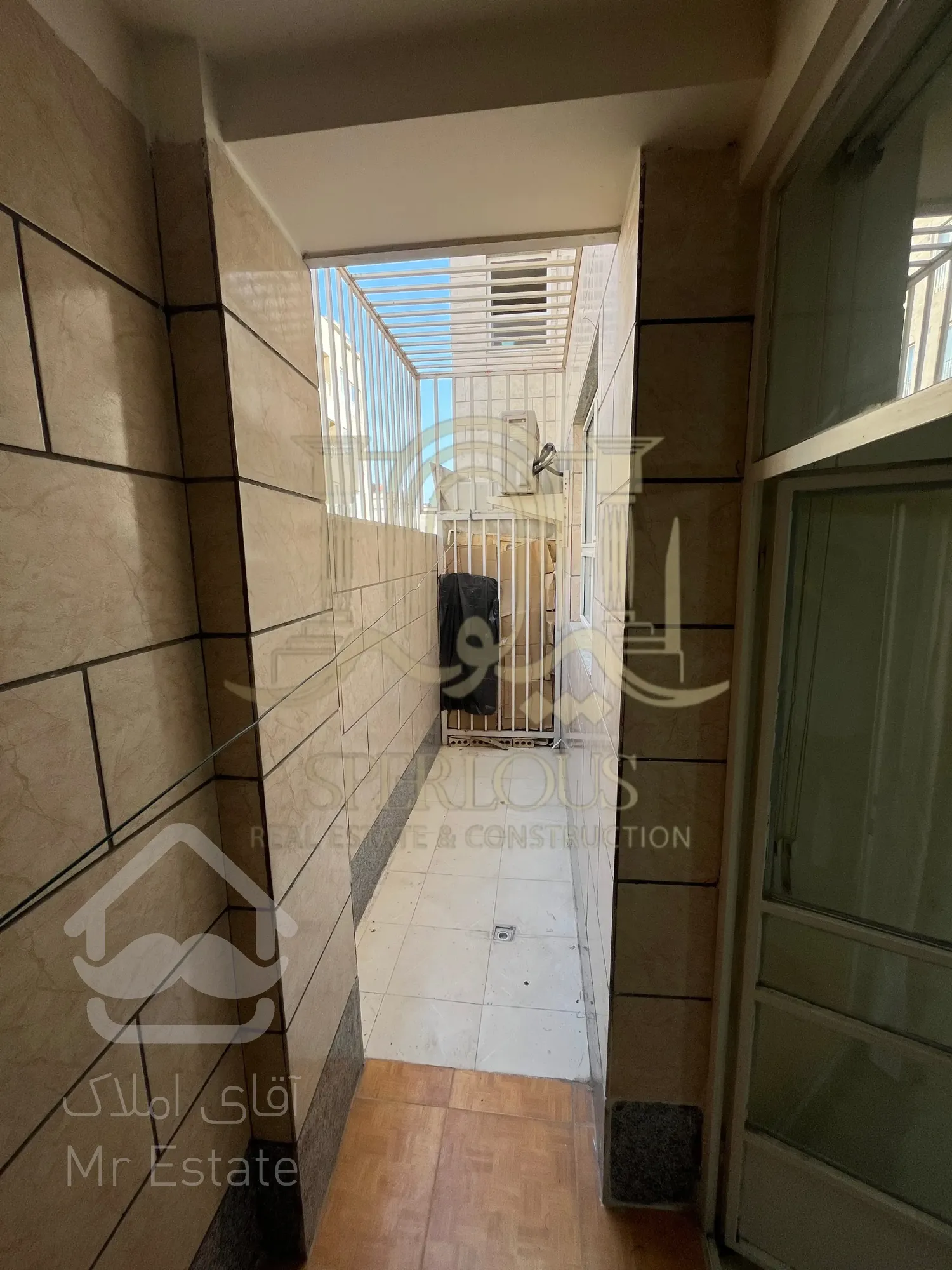 فرهنگ شهر / ۱۲۰ متری / ۲ خوابه / نورگیر جنوبی