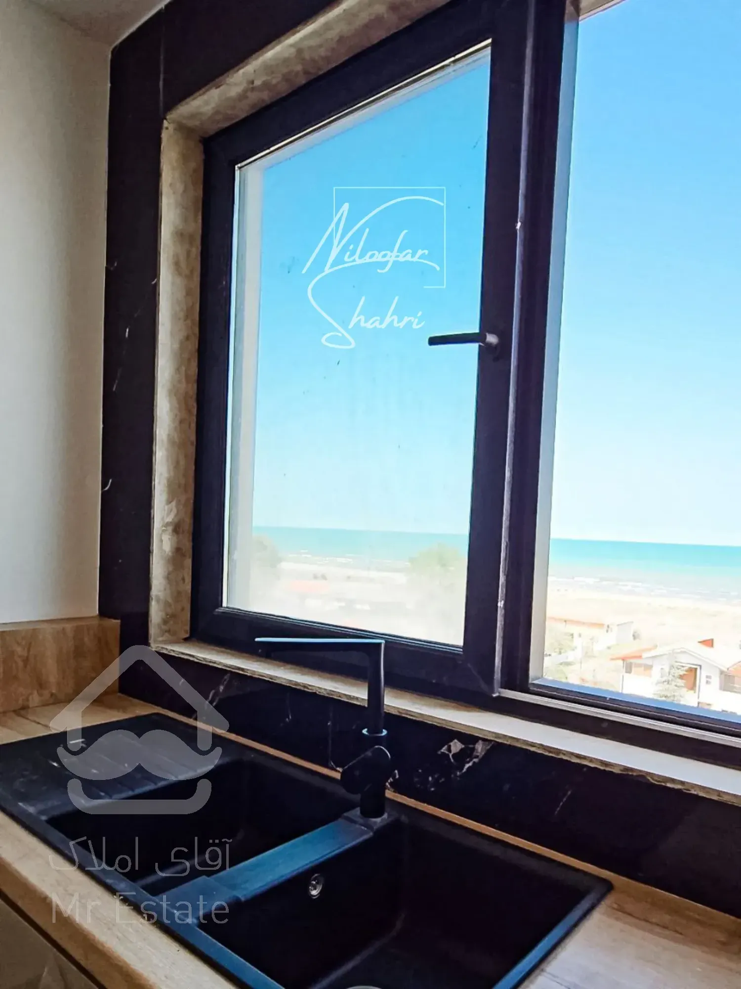 فروش آپارتمان ۱۶۵ متری پاسداران ویو دریا