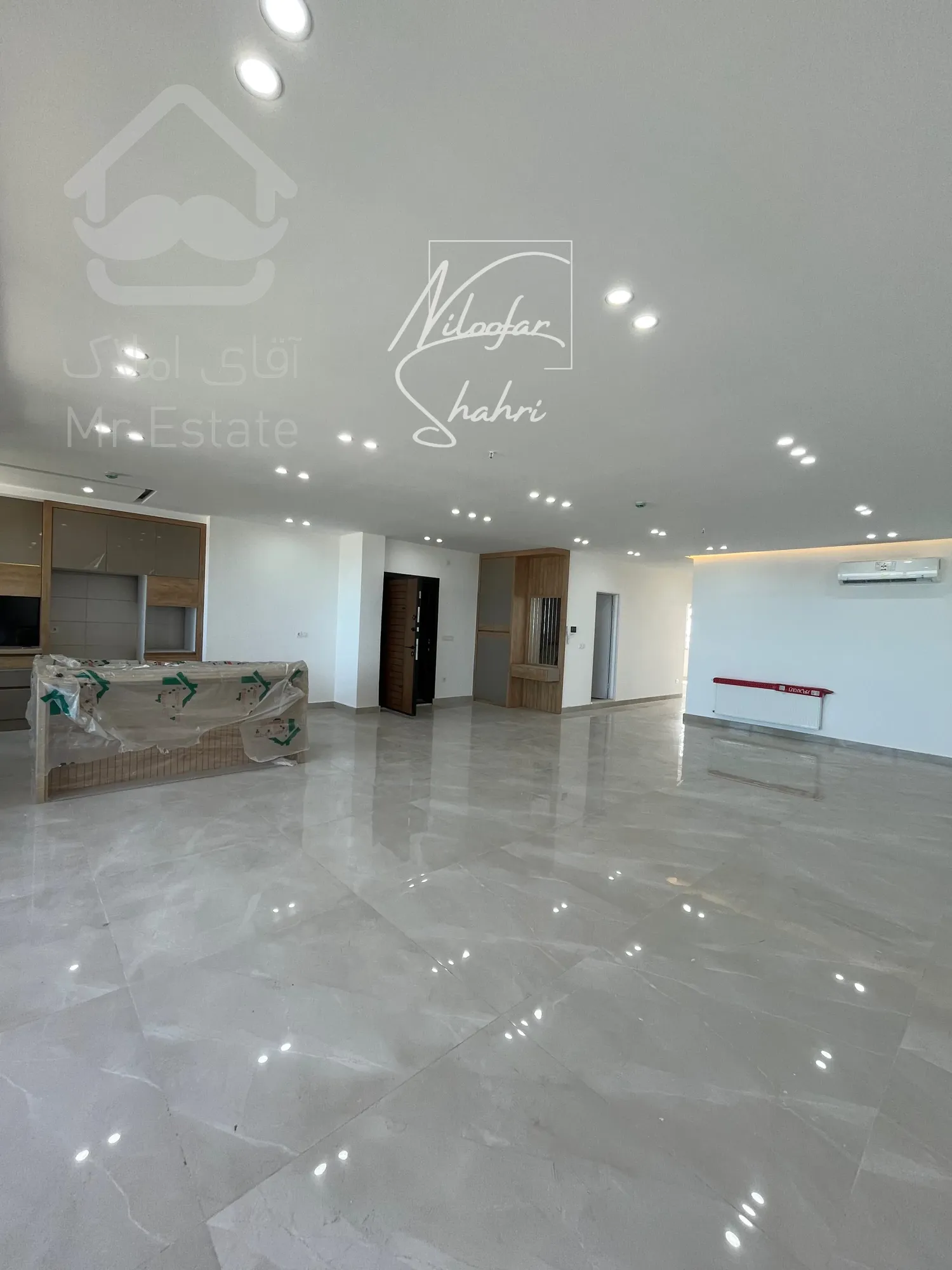 فروش آپارتمان ۱۶۵ متری پاسداران ویو دریا