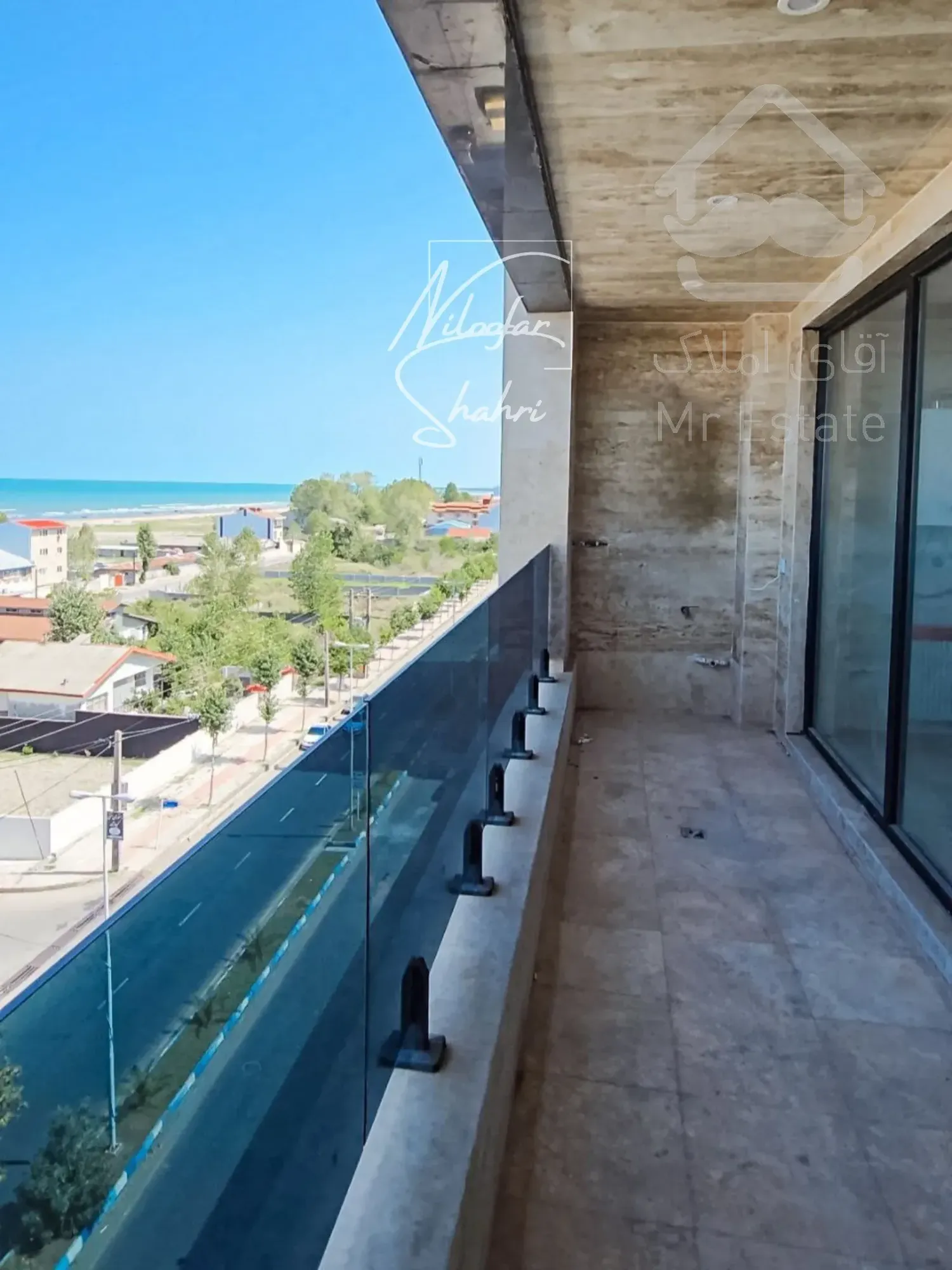 فروش آپارتمان ۱۶۵ متری پاسداران ویو دریا