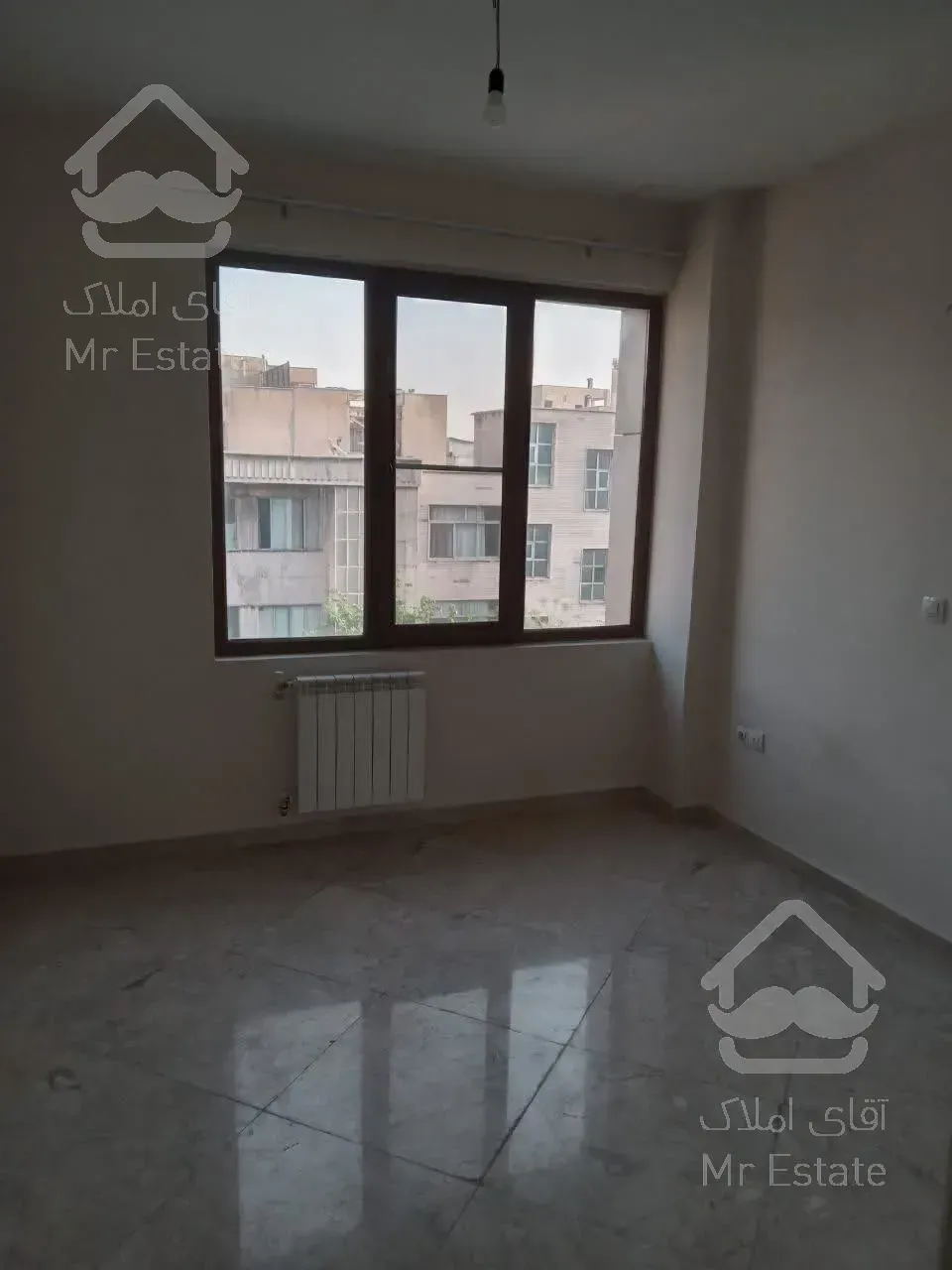 دفتر کار با موقعیت اداری 60 متر لبافی نژاد