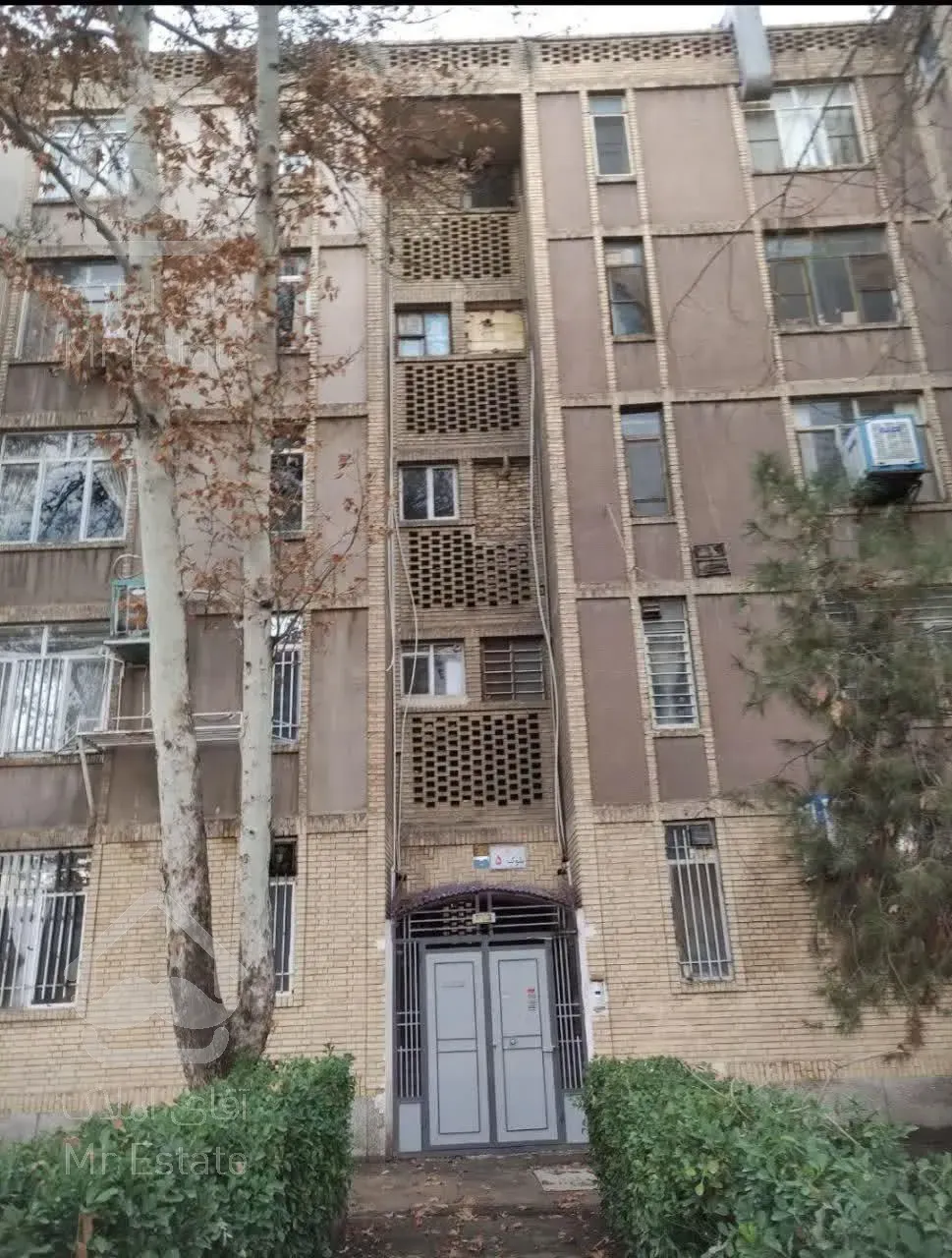 آپارتمان 84 متری فرانسوی ساز واقع در کوی زهرا با بالابر طرح آسانسور