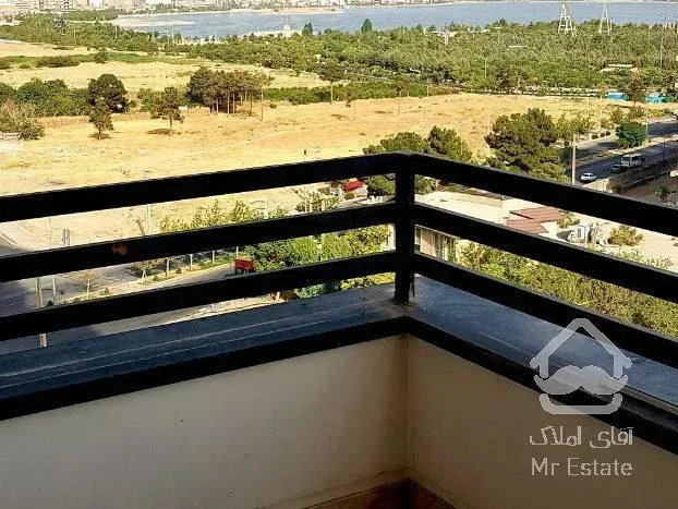 150متر . کلیدنخورده . برفراز آسمان