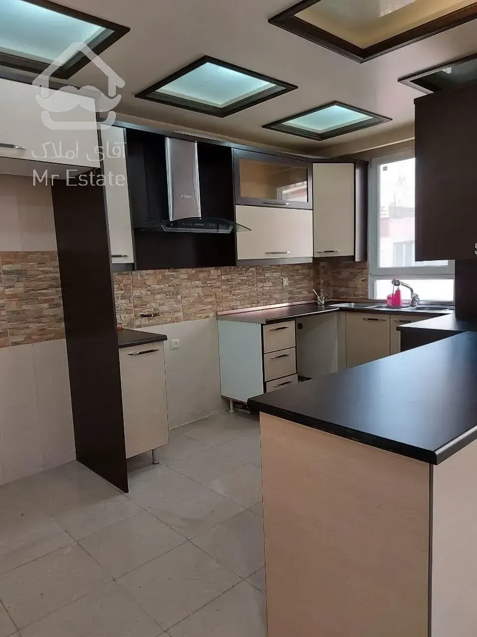 آپارتمان140متری3خواب خوش نقشه رهن واجاره قابل تبدیل