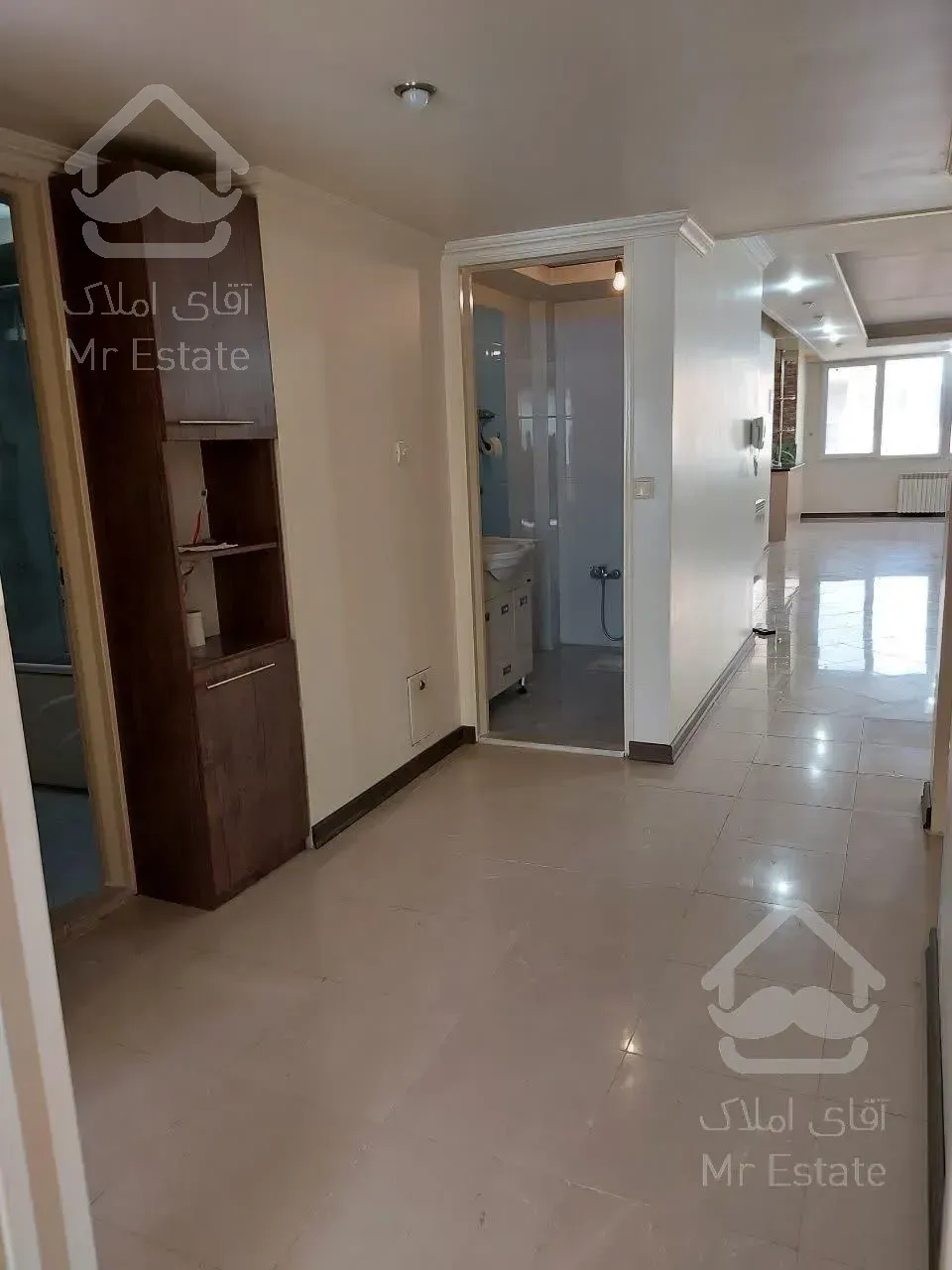 آپارتمان تک واحدی خوش نقشه 4 طبقه