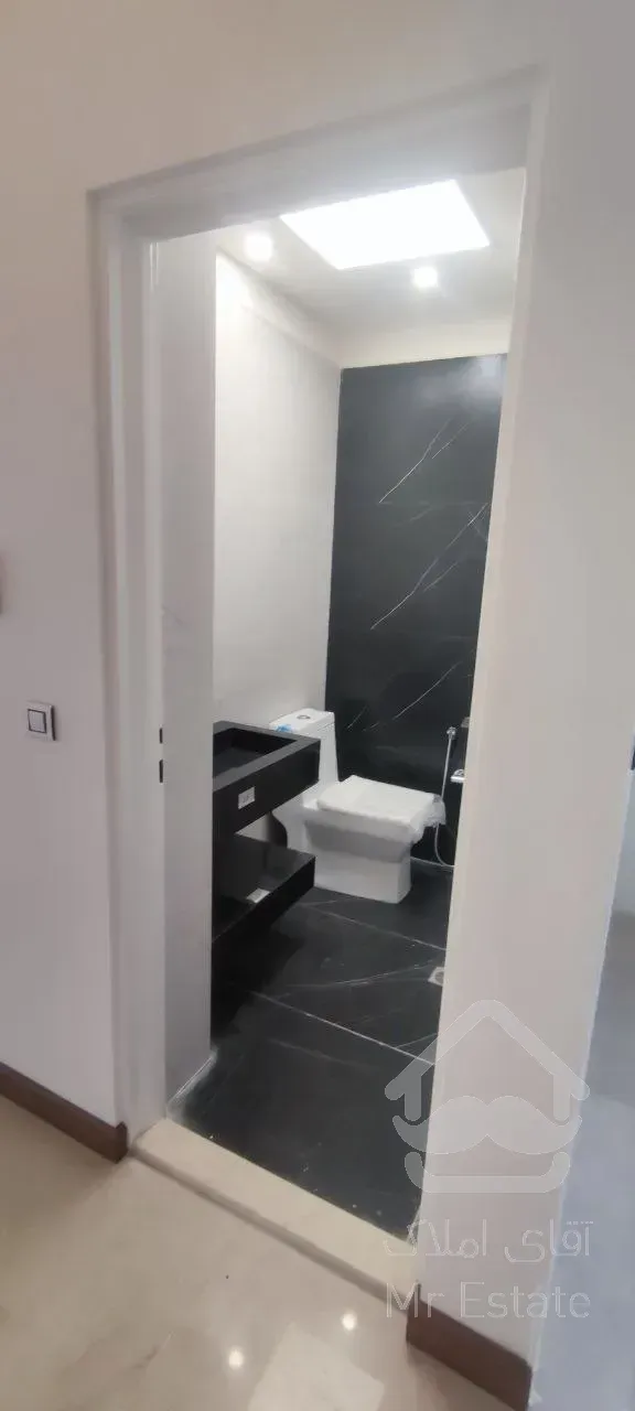 2750متر سعادت آباد*یکجا(نوساز*بیش از ۳۰ تا پارکینگ