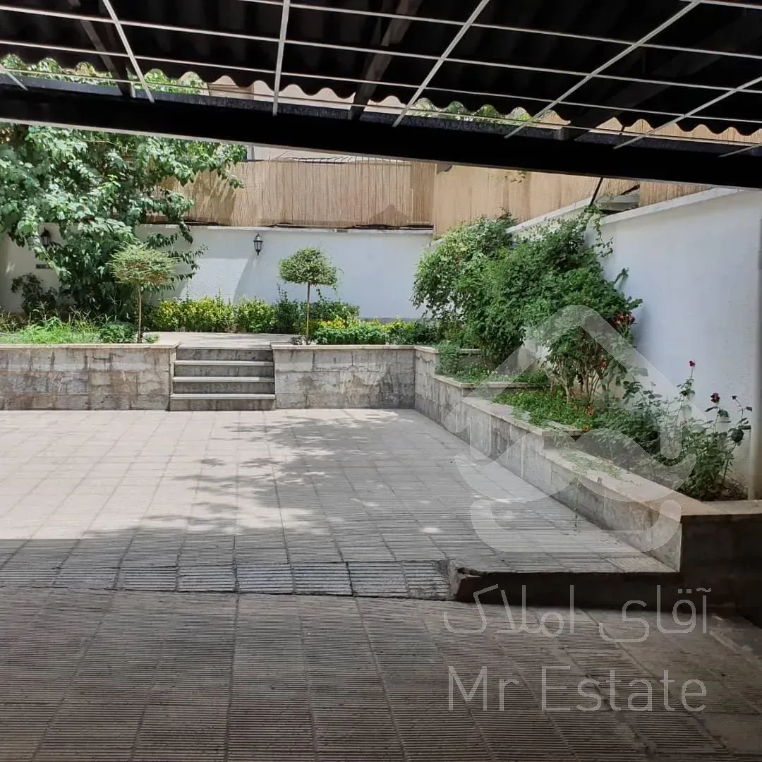 فروش 485 متر ویلایی زیر قیمت فرمانیه