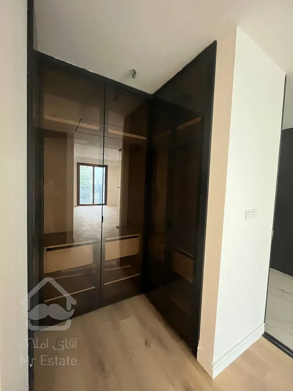 خرید آپارتمان 280 متری 3 خواب در نیاوران مدرن و نوساز