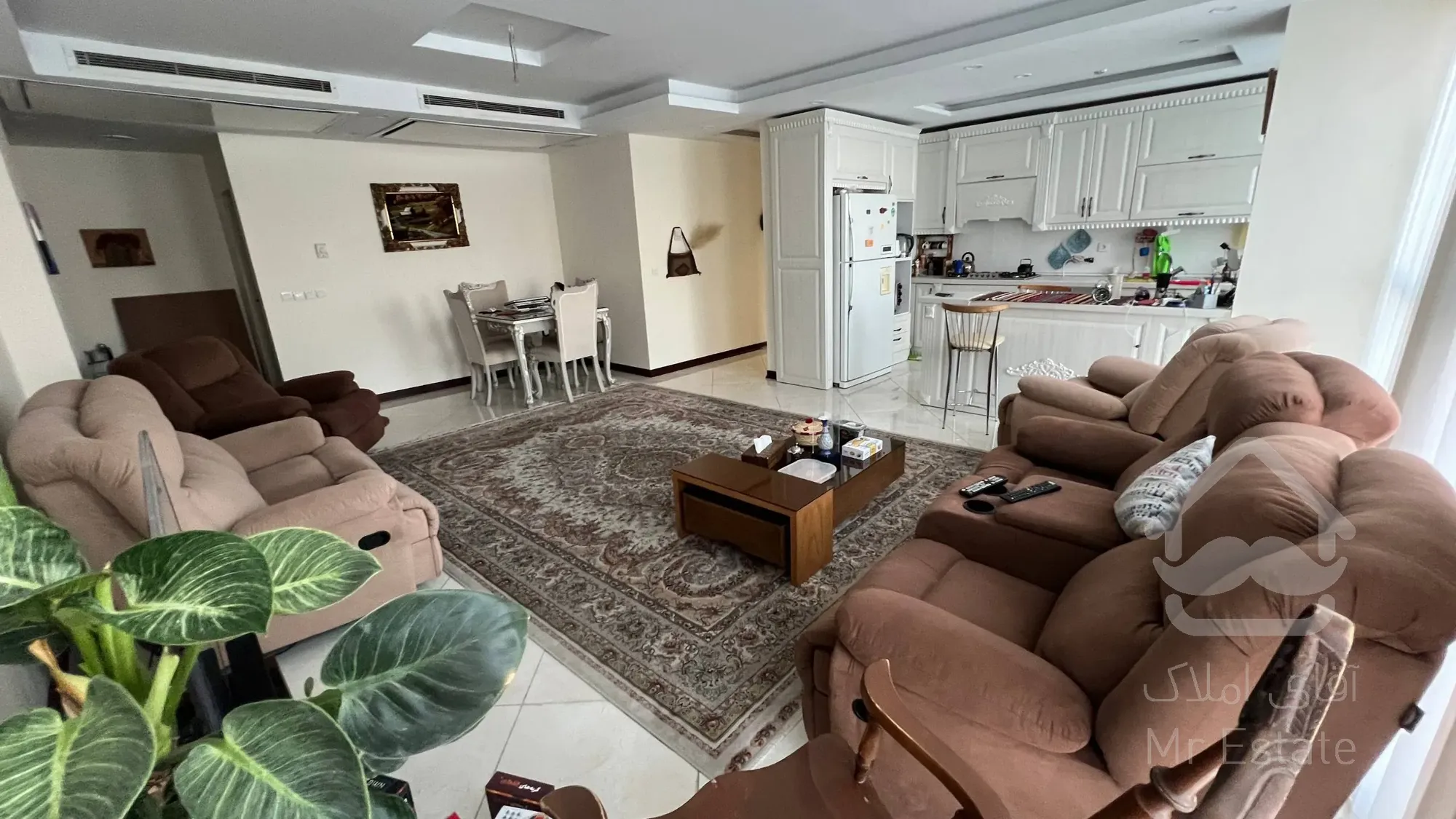 100 متری در برج پردیس المپیک پردیس المپیک