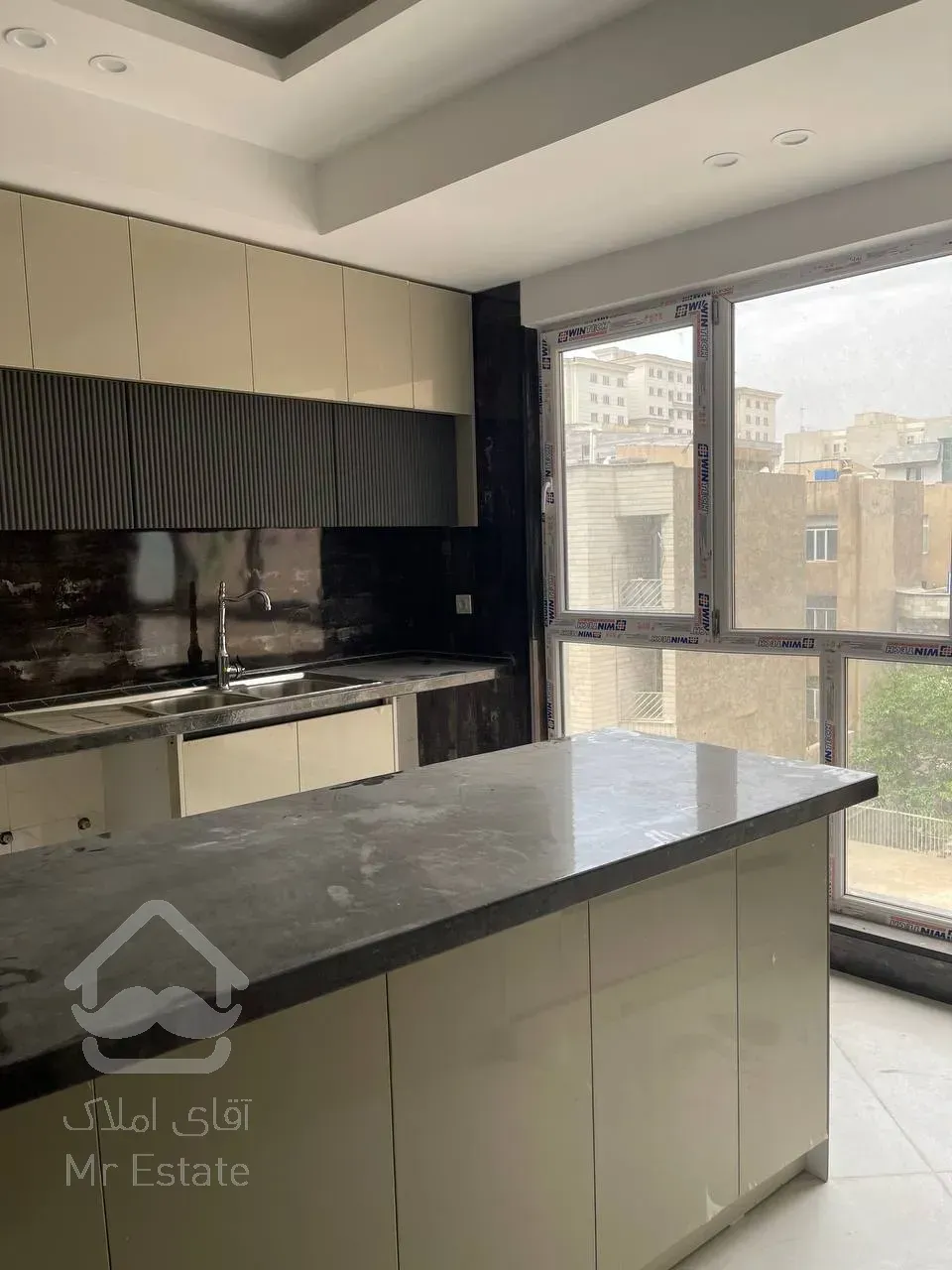 پیش فروش  اقساطی 76 متر 1 خواب  پونک شمالی / سردار جنگل شمال