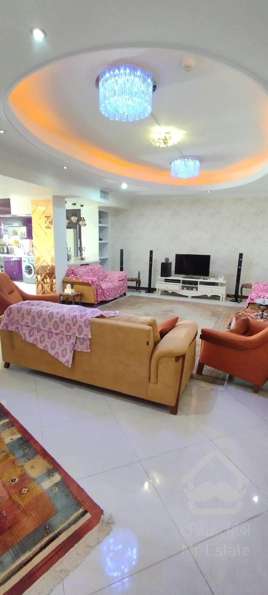 سالن پرده خور/بدون پرتی/دارای مشاعات قوی