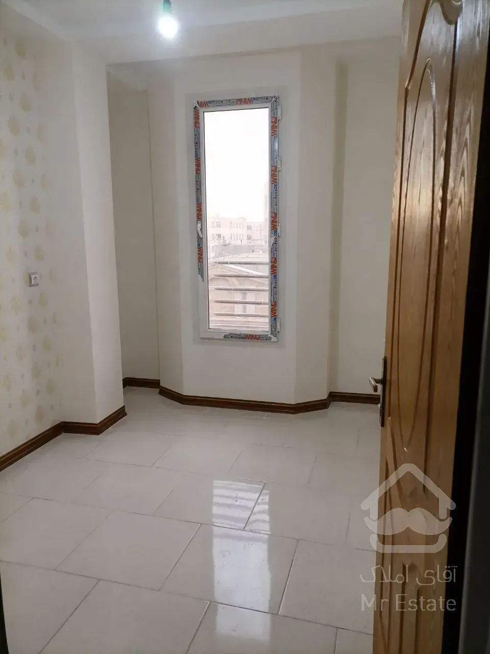 آپارتمان ۷۲ متری پیشوا شهرک نقش جهان لای ۲