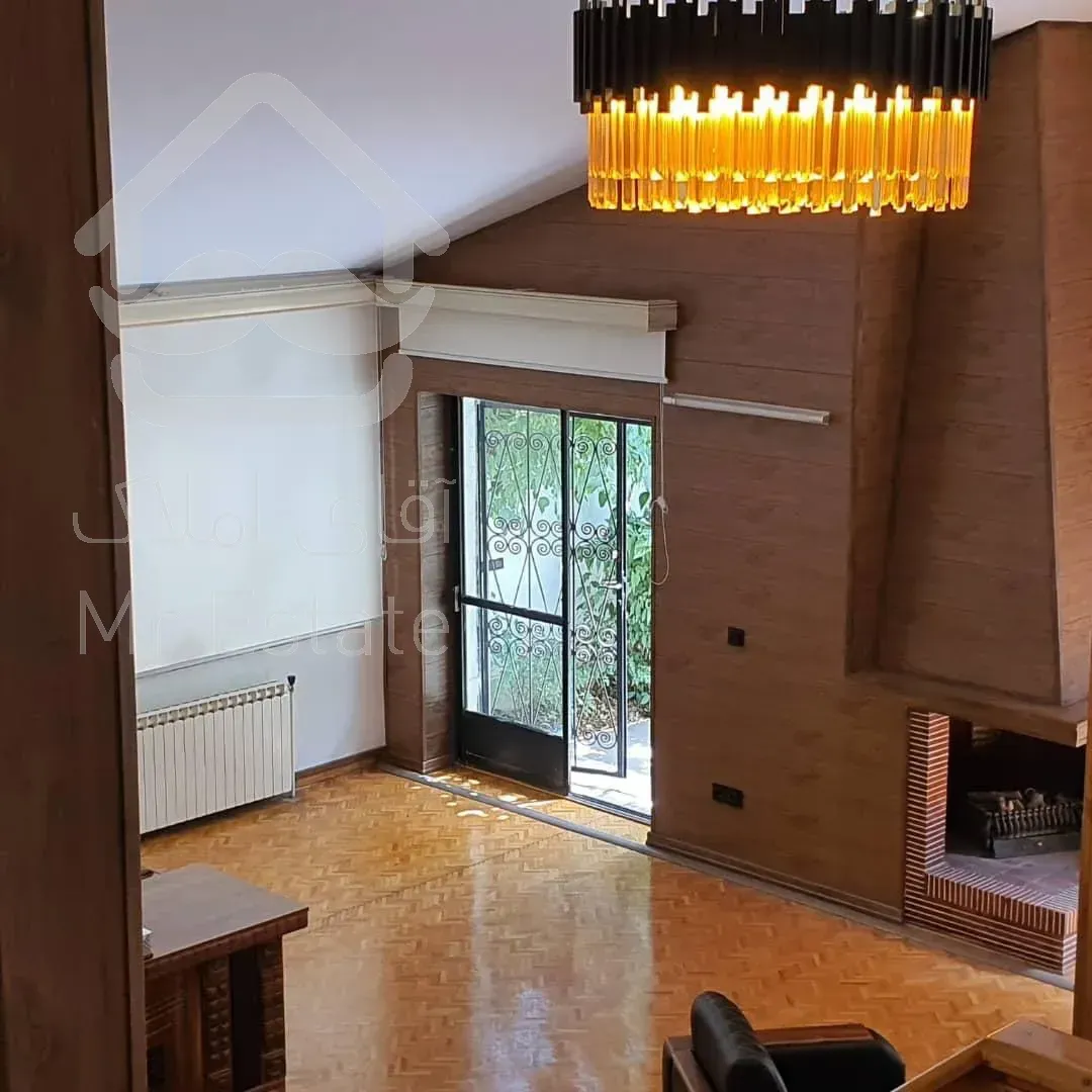 فروش ویلایی 480 متری زیر قیمت فرمانیه