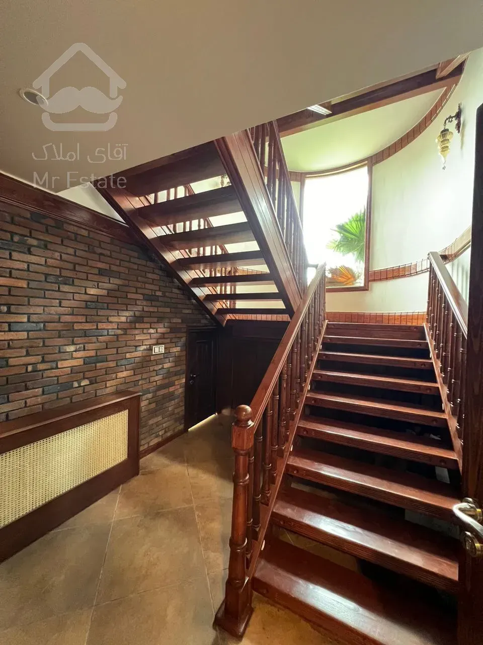 فروش ویلای خط اول ساحل تریپلکس بندرانزلی