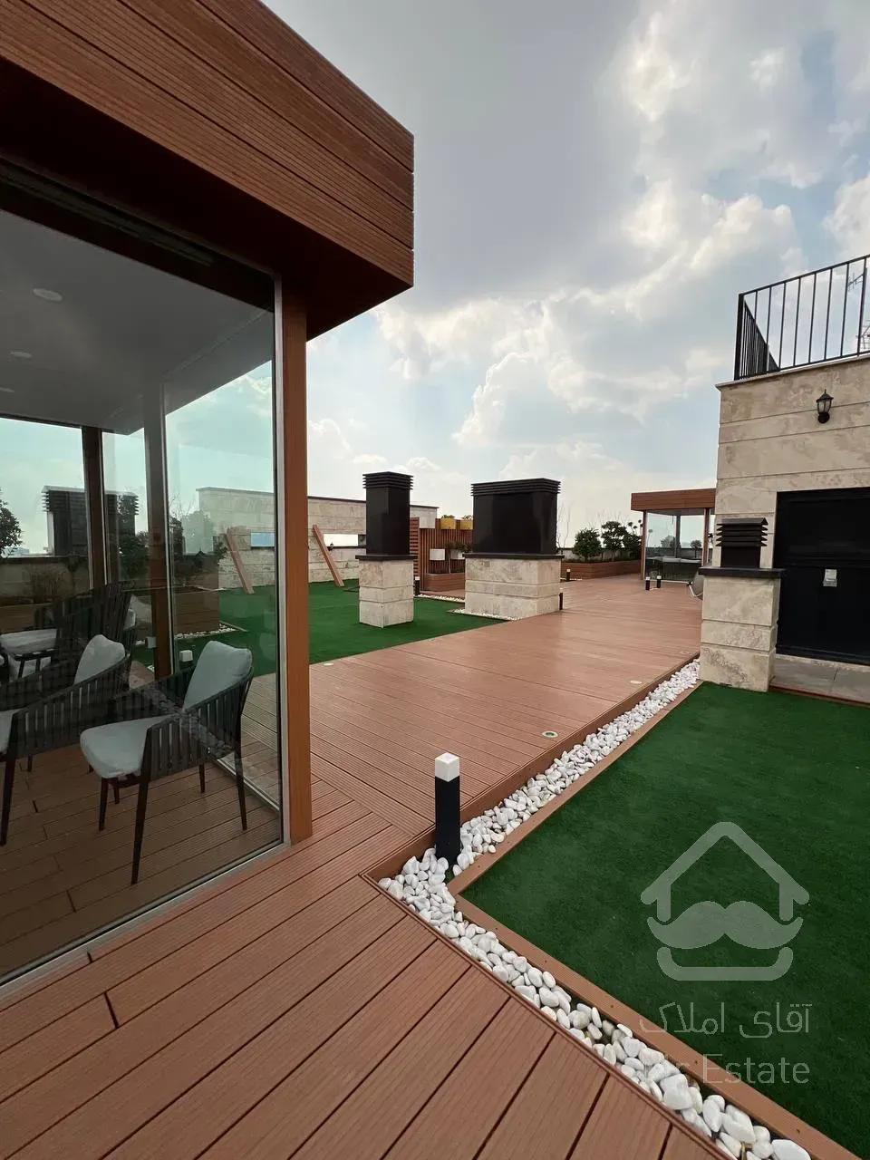 پیش فروش رونیکا پالاس لاله ، لابی مجلل و شیک و امکانات فوق العاده