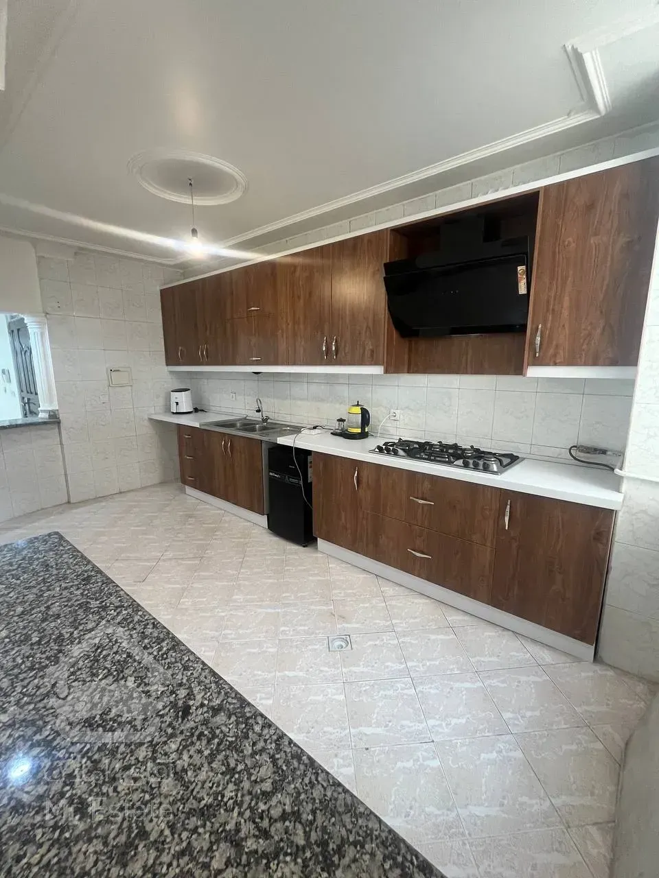 بازسازی شده، فول امکانات، غرق در نور