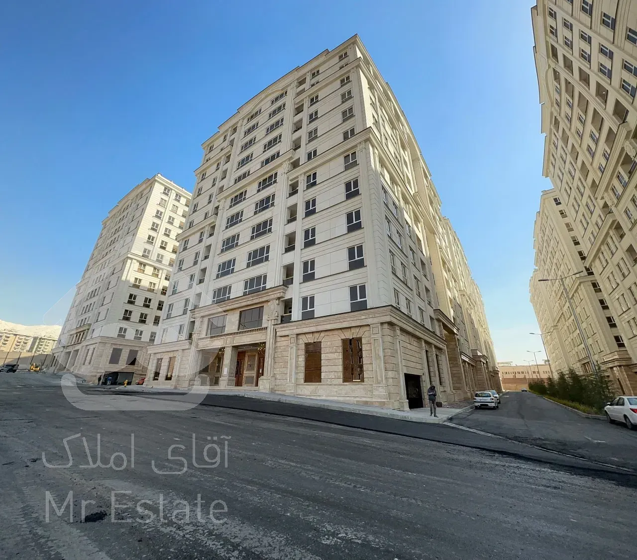 فروش آپارتمان سه خوابه 177 متری برج رونیکاپالاس هروی مستقیم از سازنده