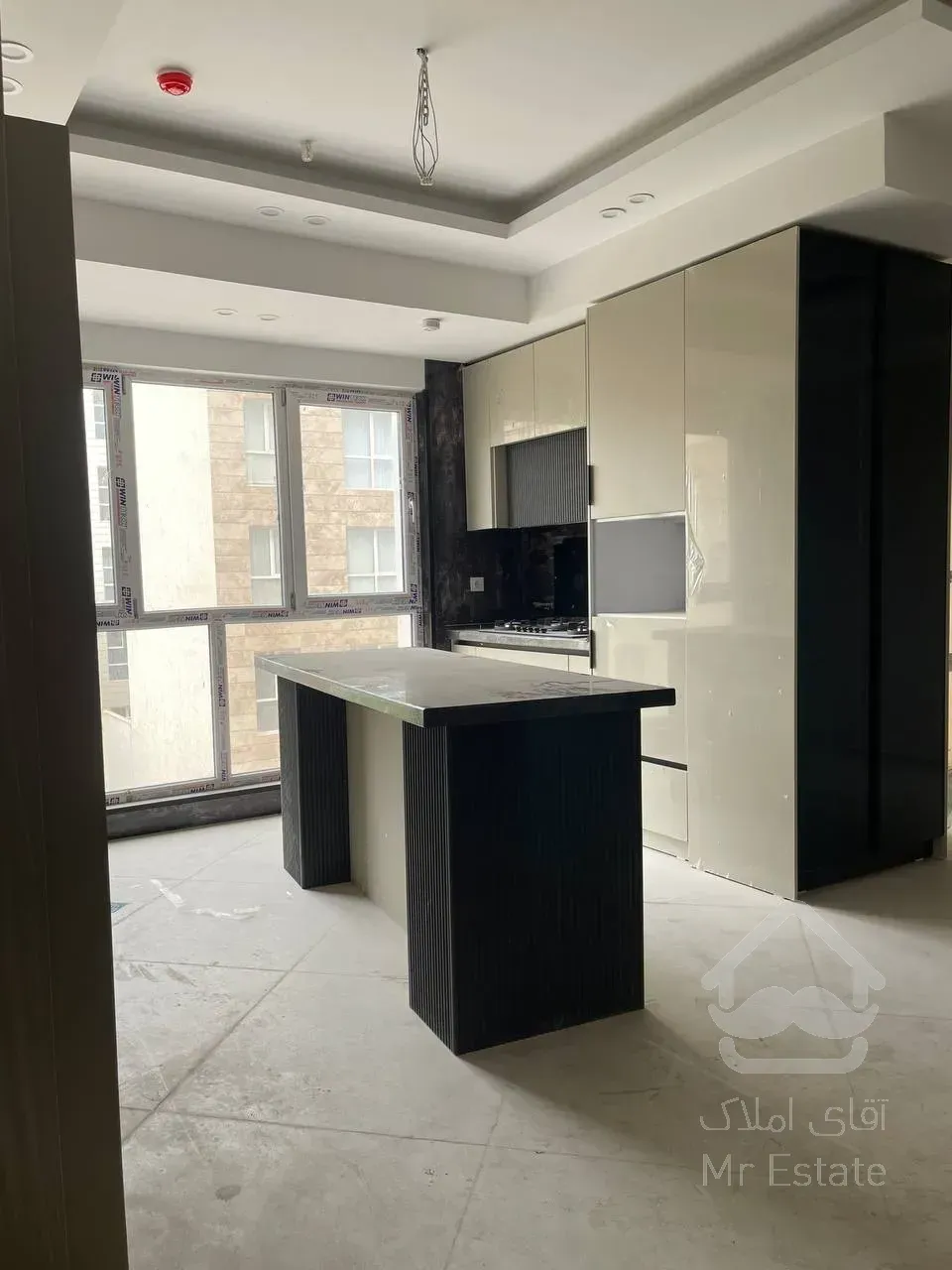 فروش اقساطی واحد آماده /رونیکا پالاس کوهک