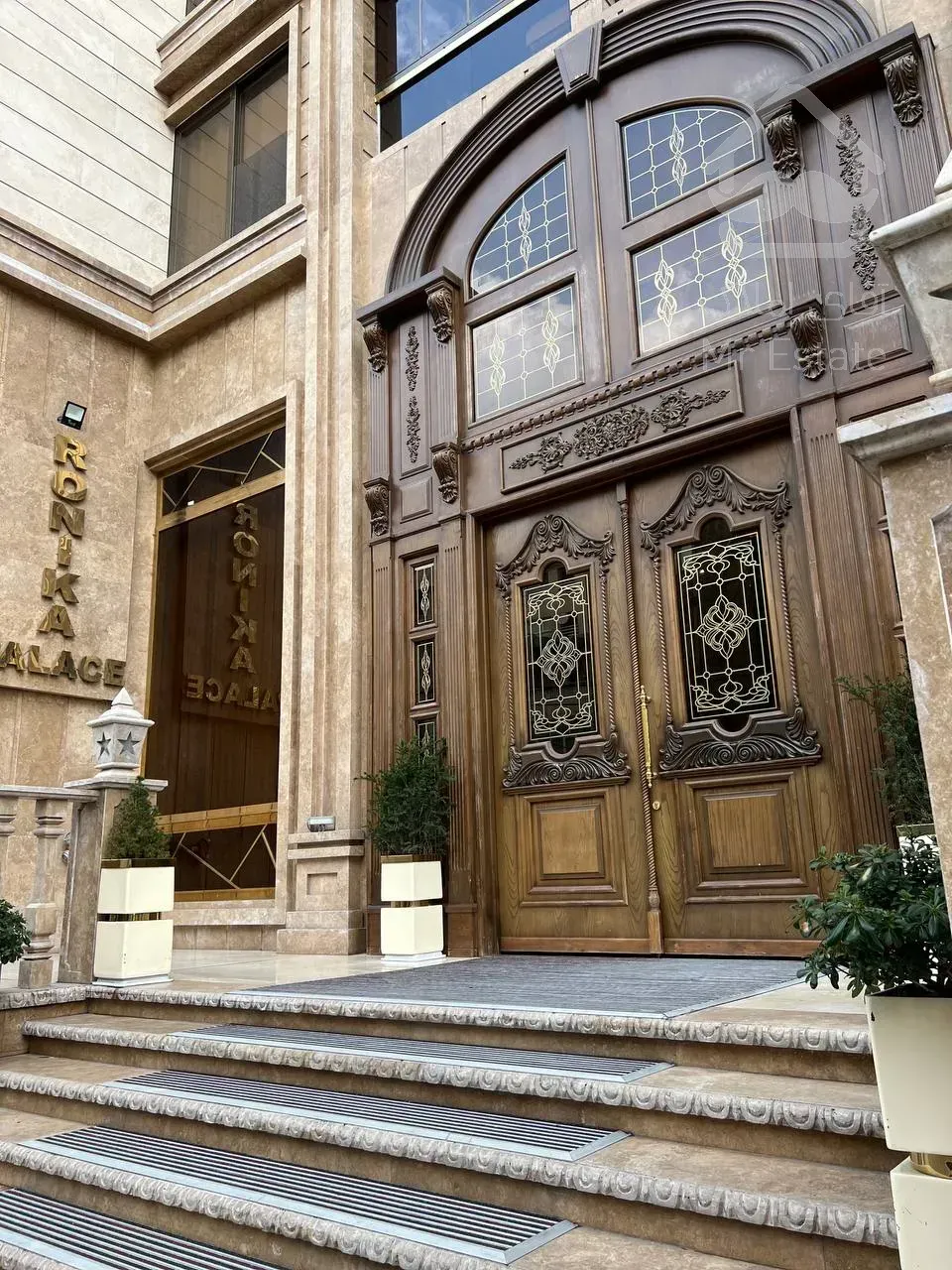 پیش خرید مسکونی در سوهانک/230متر /3خواب/ویودار و خوش نقشه/تحویل 2ساله