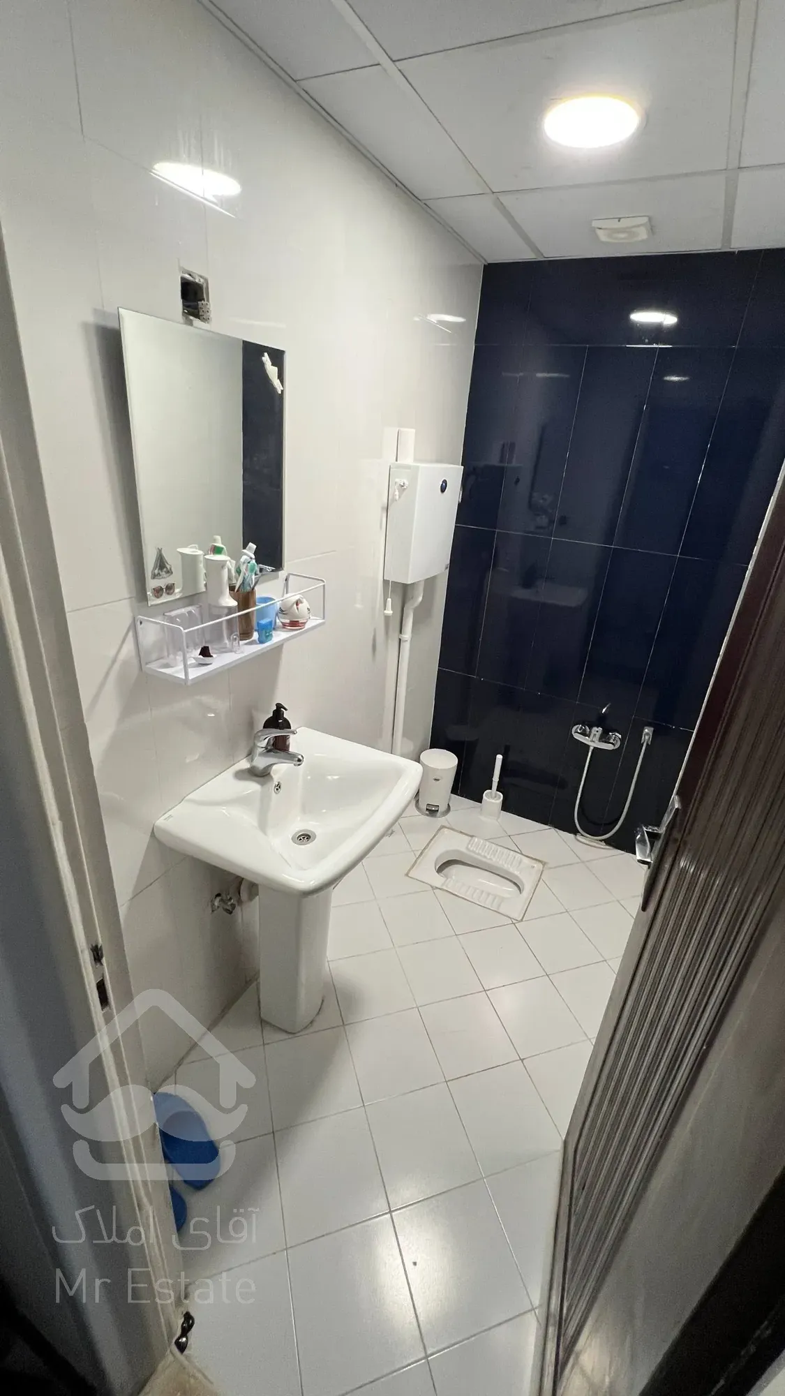 100 متری در برج پردیس المپیک پردیس المپیک