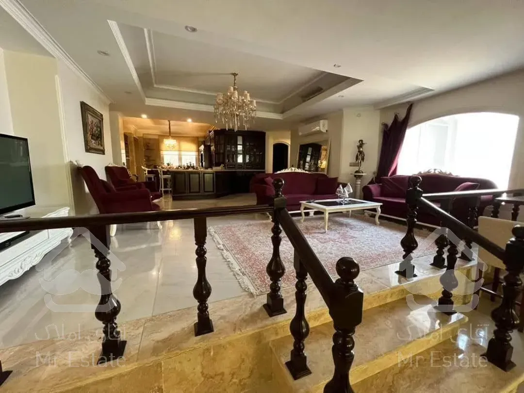 خرید آپارتمان 243 متری در نیاوران