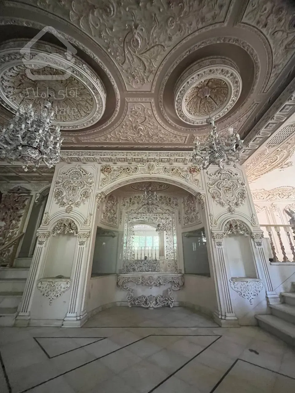 فروش کلنگی ویلایی 530 متری با بر 50 نیاوران اکازیون