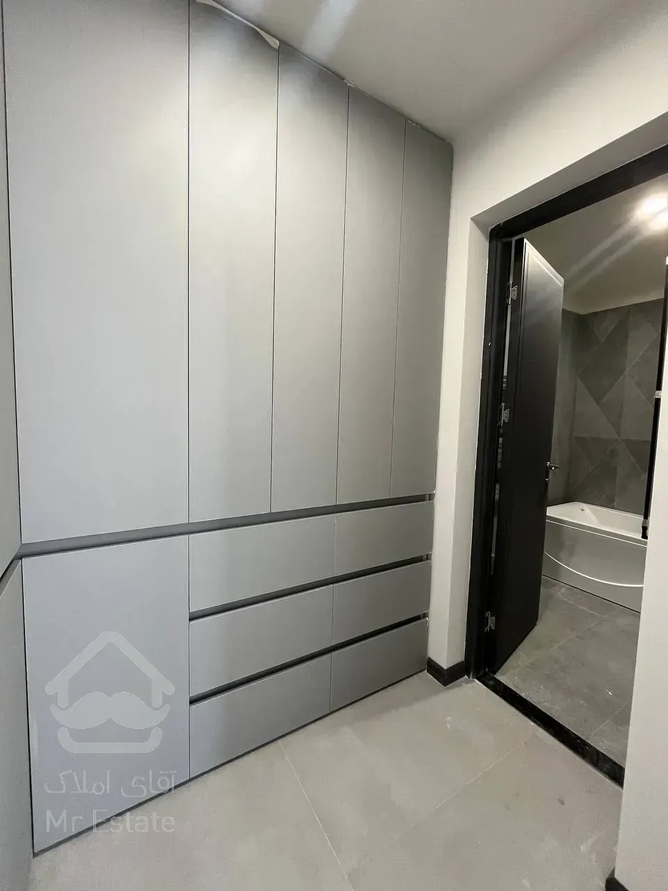 خرید آپارتمان 230 متری 3 خواب در فرمانیه مدرن و نوساز