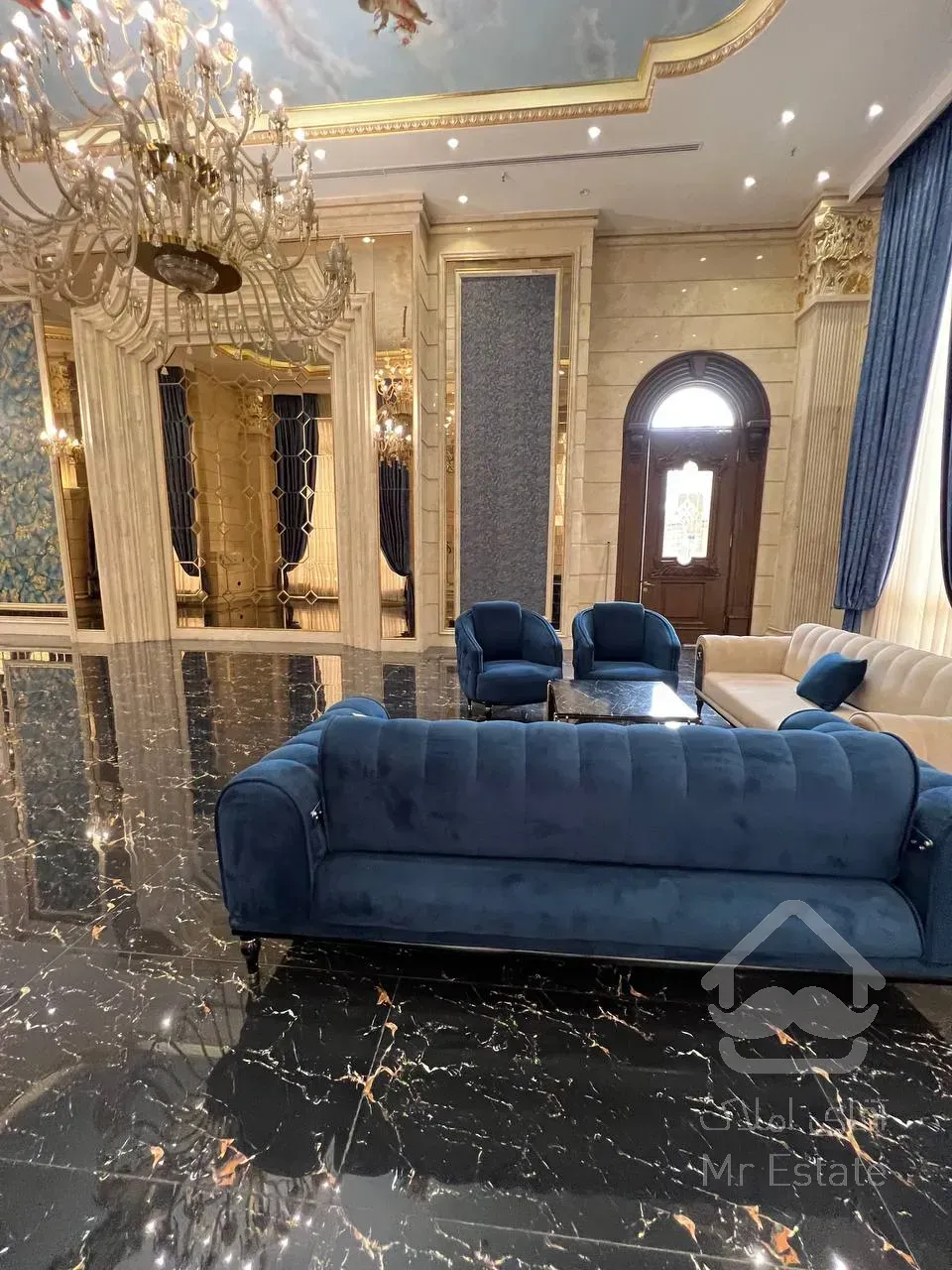 پیش فروش 129  متر رونیکا پالاس دردشت در بهترین لوکیشن در شرق تهران