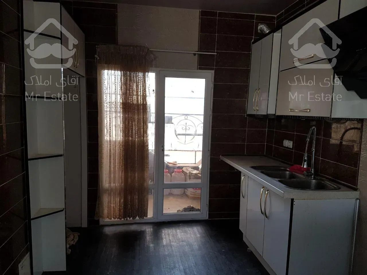 98 متر هفت تیر