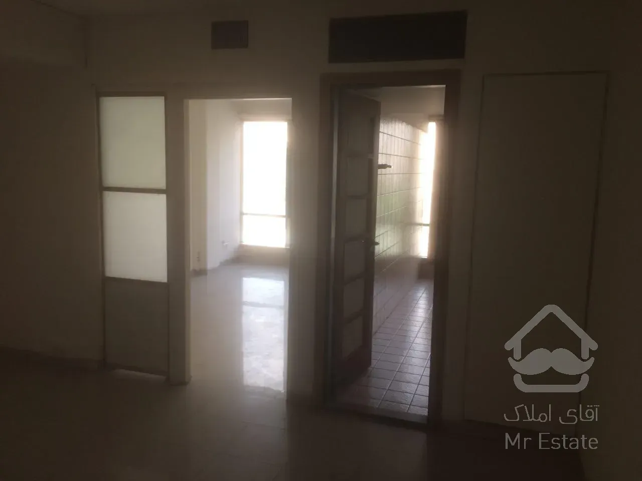 رهن و اجاره سالن ارایشگاه زنونه در وزرا