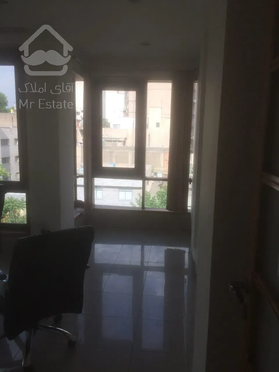 رهن و اجاره سالن ارایشگاه زنونه در وزرا