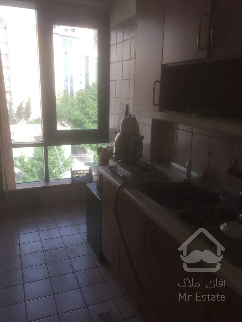 رهن و اجاره سالن ارایشگاه زنونه در وزرا