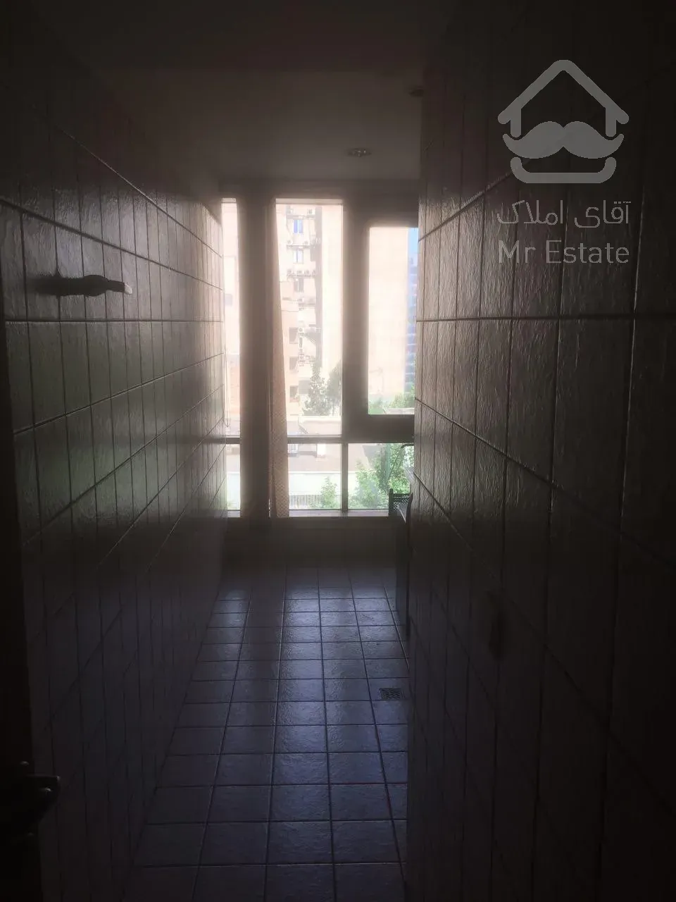 رهن و اجاره سالن ارایشگاه زنونه در وزرا