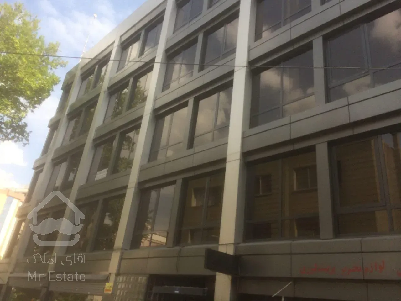 رهن و اجاره سالن ارایشگاه زنونه در وزرا