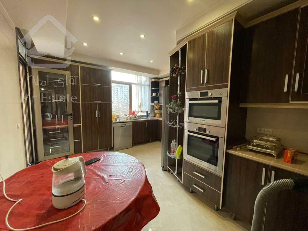 اجاره و رهن آپارتمان زعفرانیه 180  متر اکازيون