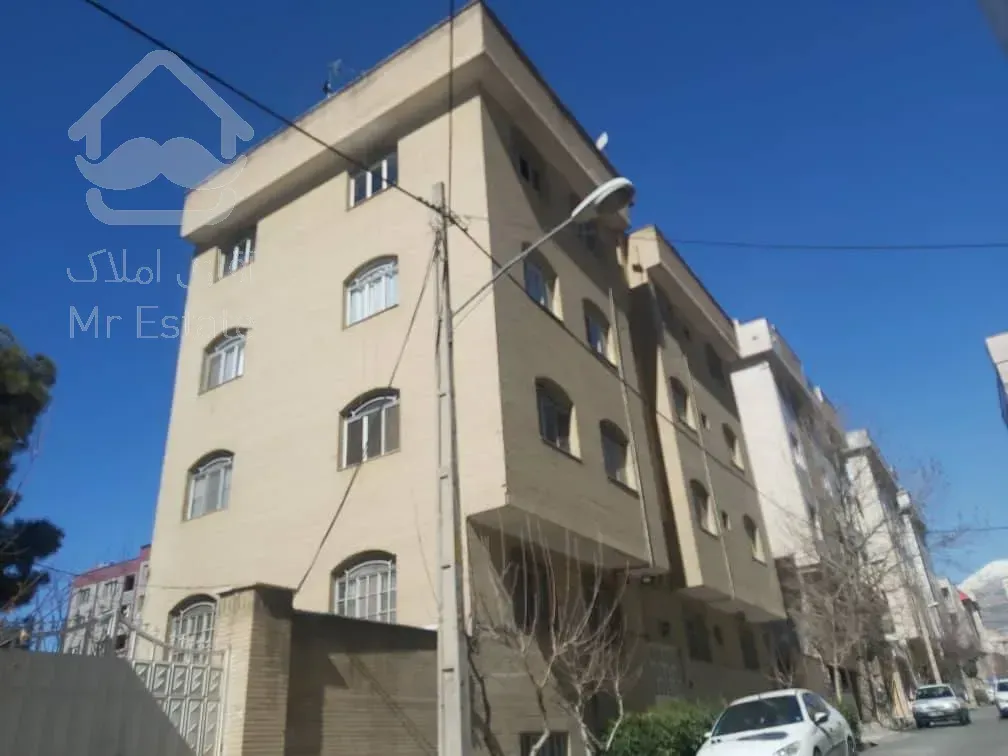 کلنگی 280 متر بر 12 چهار باغ