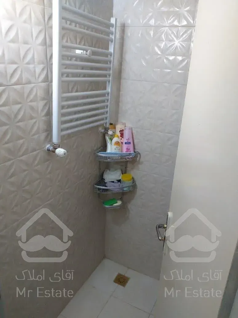 آپارتمان 65 متری تک واحدی در شهید کریمی