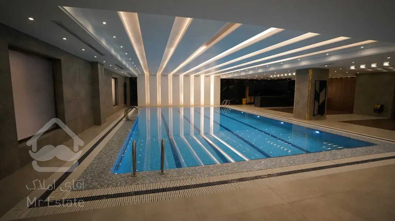 پیش فروش آپارتمان ۲۳۰ متری مدرن سه خواب در شهرک لاله