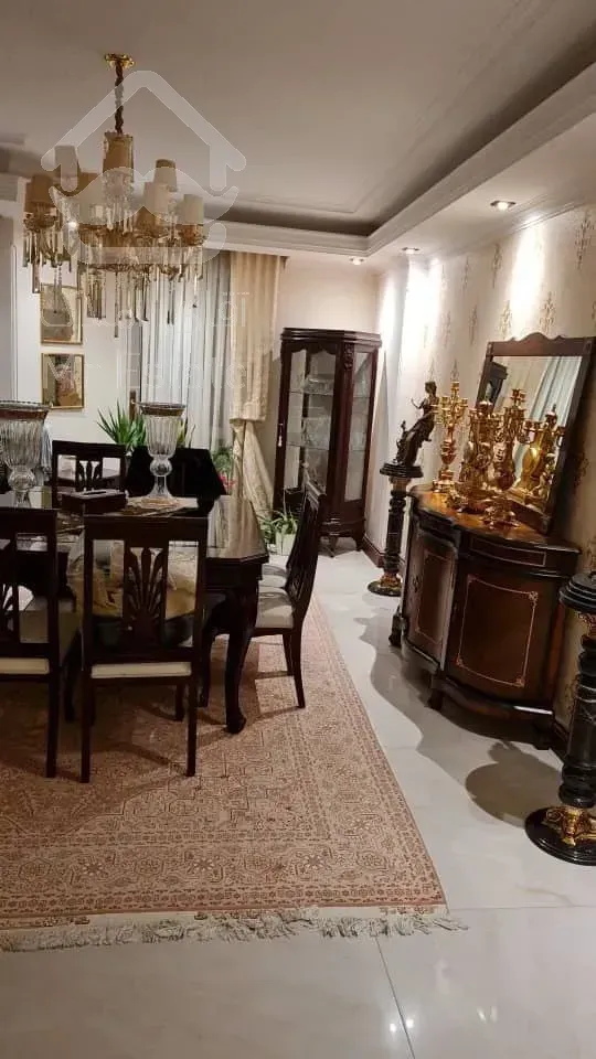 فروش ویلایی 470 متر نیاوران اکازیون