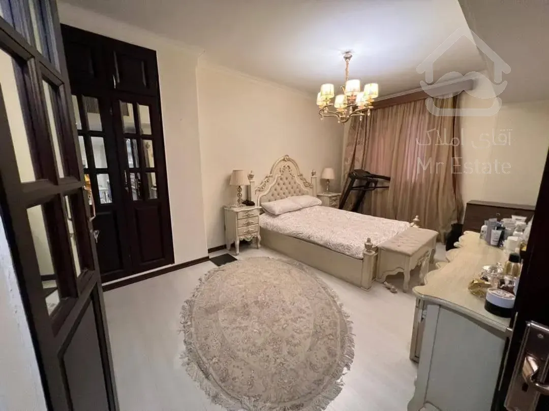 فروش کلنگی 470 متری دوکله نیاوران زیر قیمت