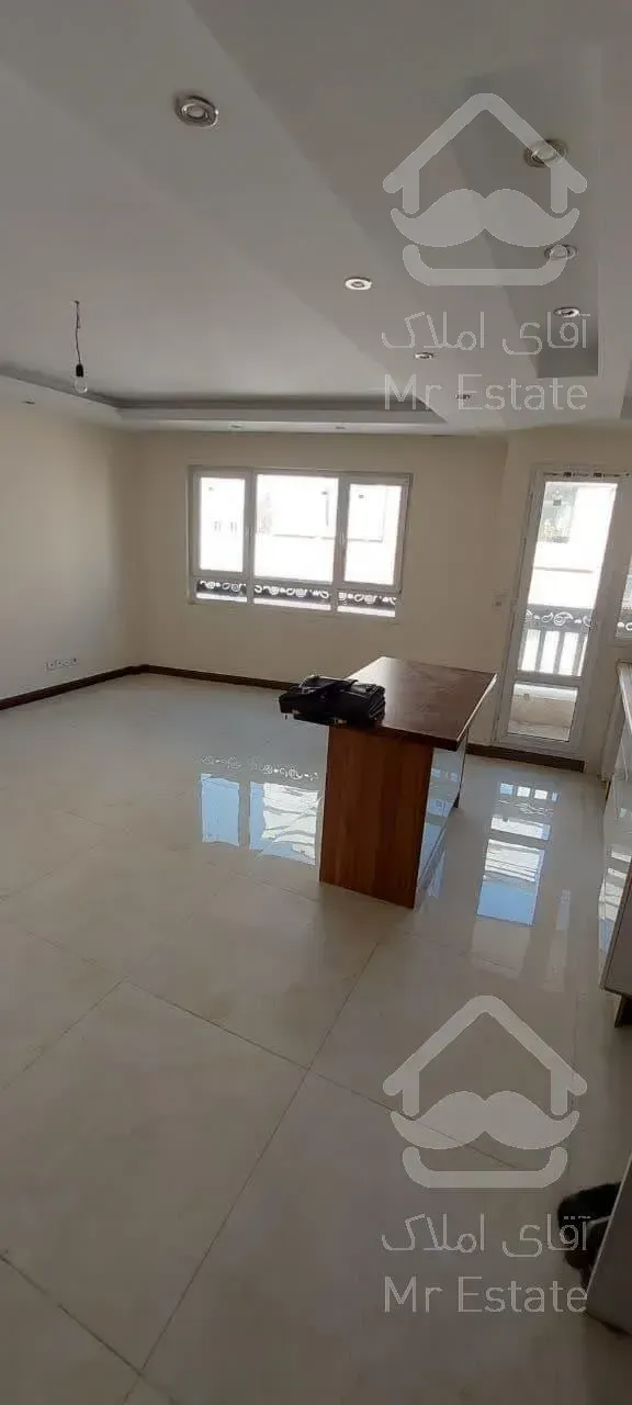 فروش اپارتمان 2 خوابه در خواجه عبدالله