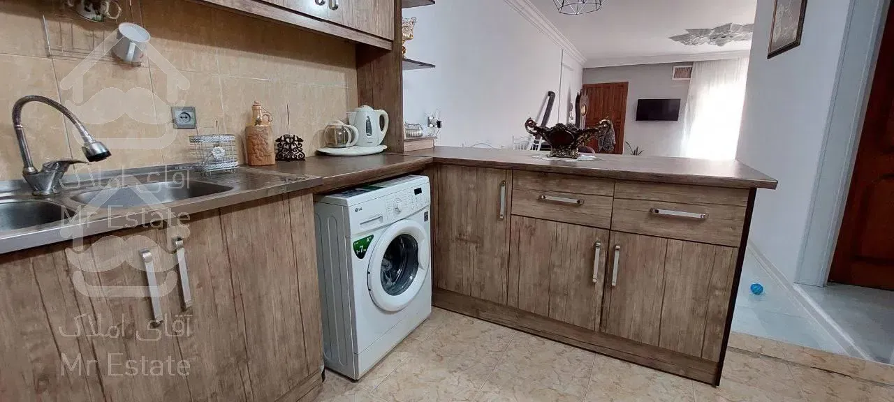 آپارتمان 95 متری در مطهری شمالی