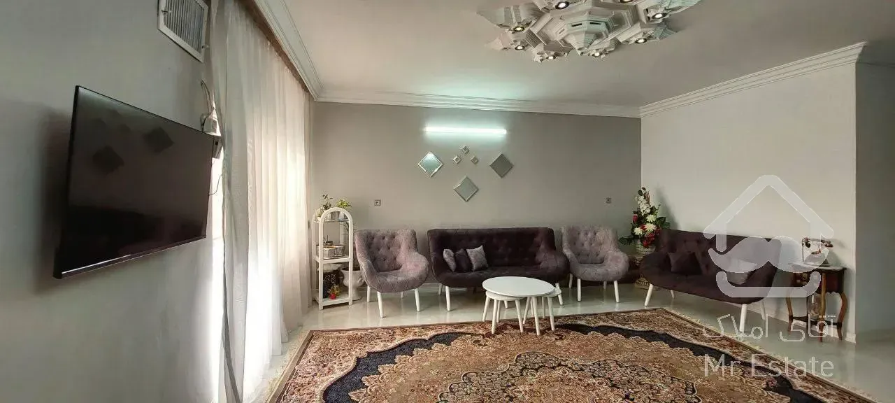 آپارتمان 95 متری در مطهری شمالی