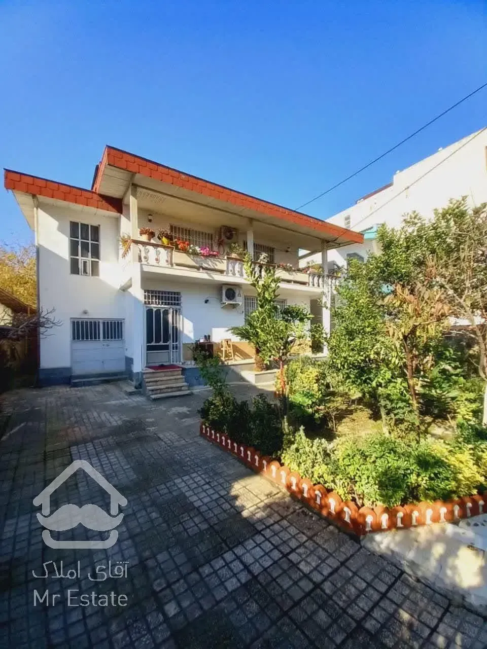 فروش 450متر بنای کلنگی در مرکز نوشهر (تجاری،مسکونی)