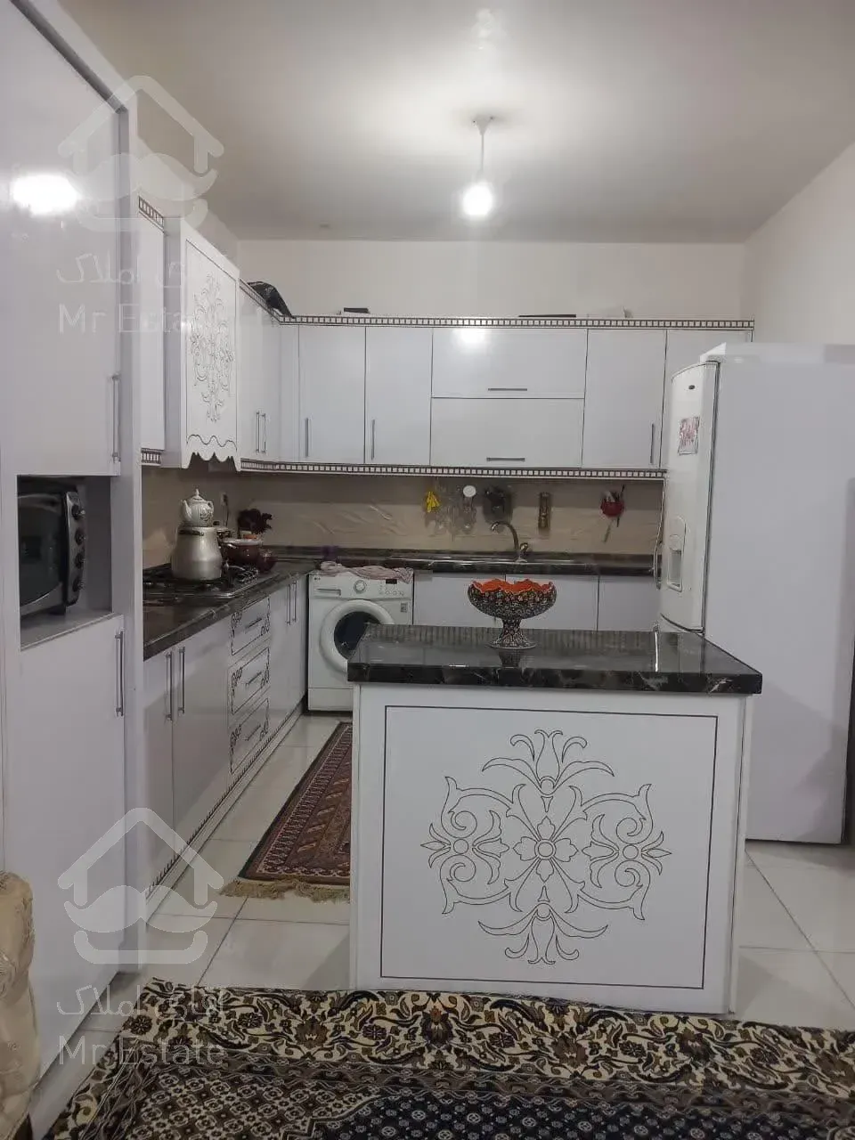 آپارتمان 100 متری تکواحد در کوی امیرالمومنین